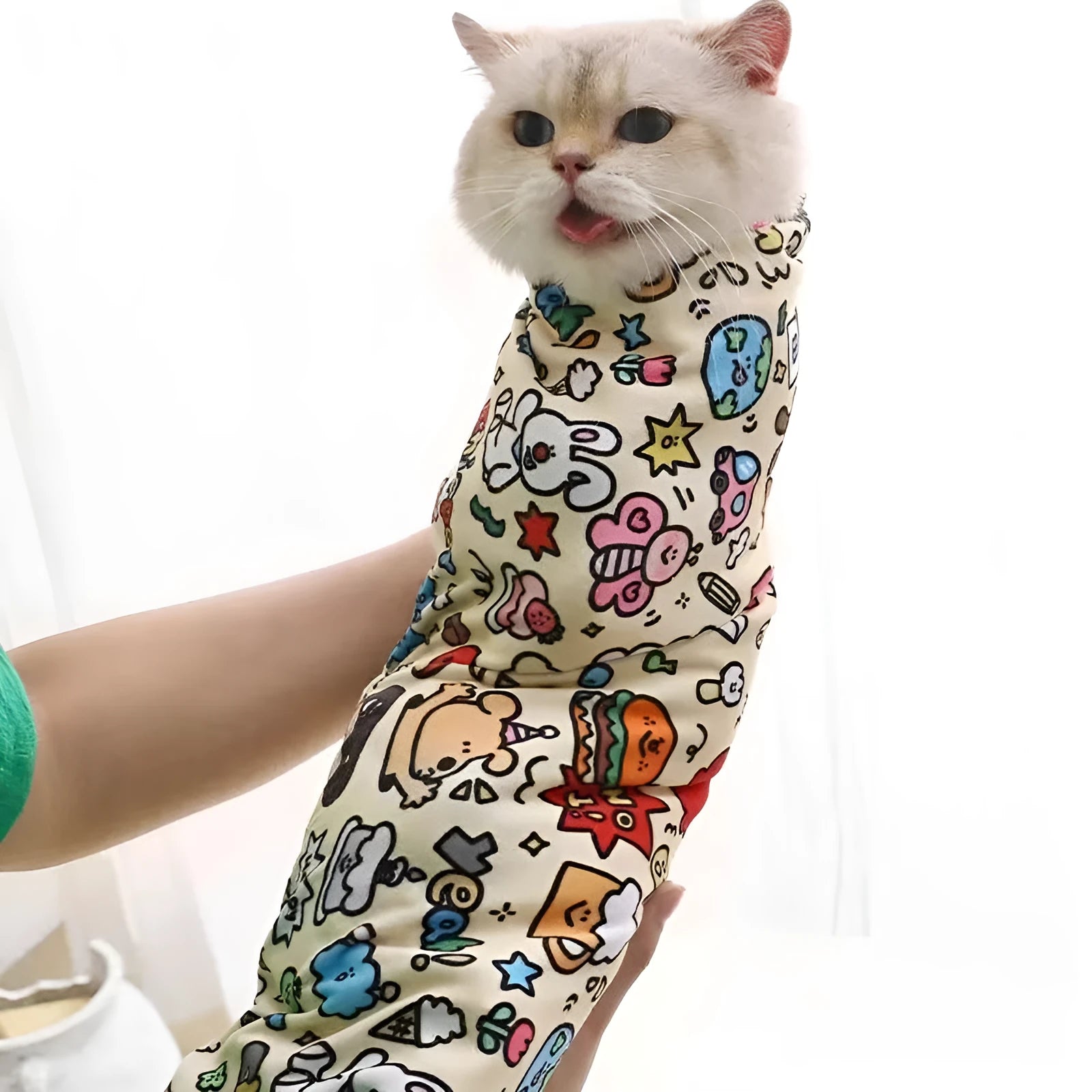 Nylon cartoon animal pattern cosmetic bag showing three size options and colour variations