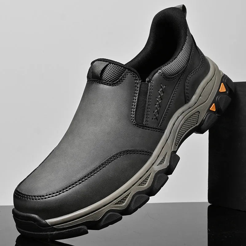 Men's casual shoes with rubber sole and round toe in dark brown, black, or grey colours