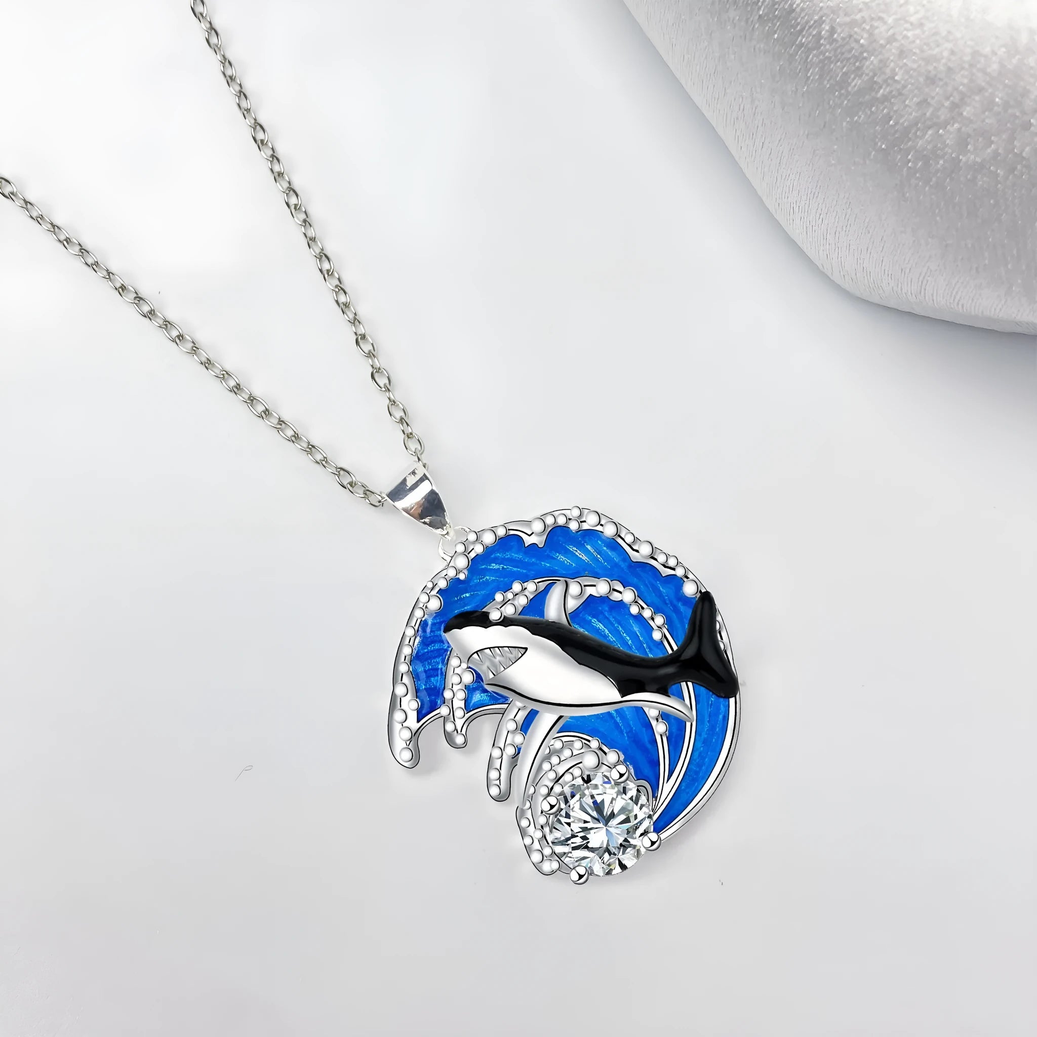HAILANG women's shark necklace with copper pendant on a cross chain, adjustable length.