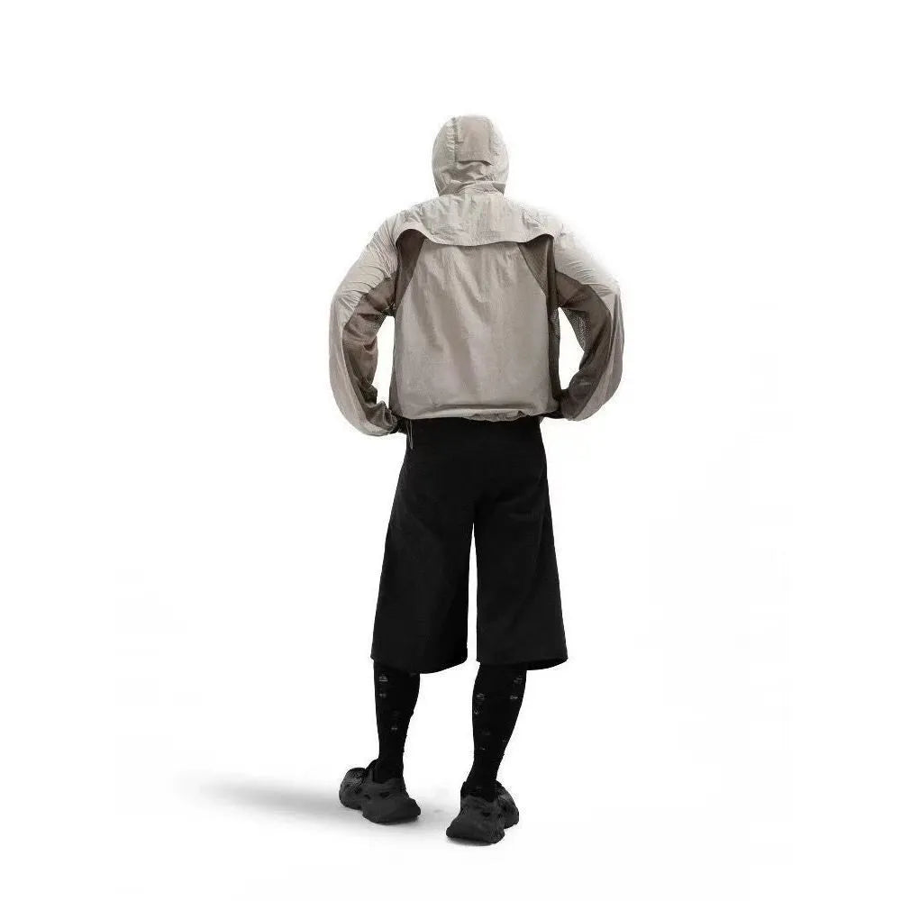 Mesh stitching thin sun protective clothes in desert brown, light gray, red and blue colours with nylon fabric construction