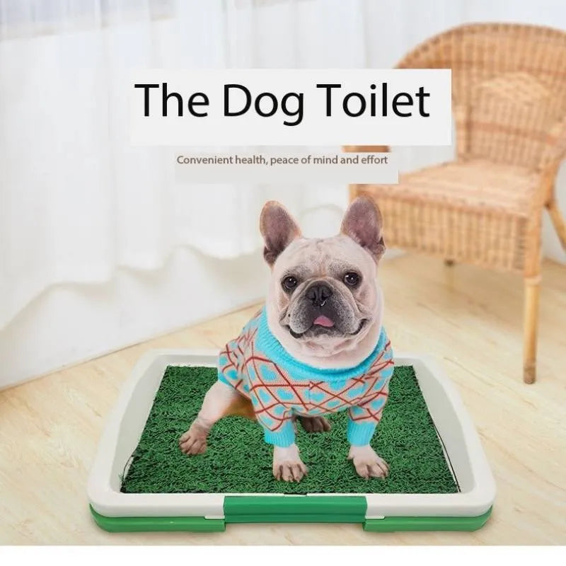 Green artificial turf dog grass patch with plastic base and drainage tray for indoor toilet training