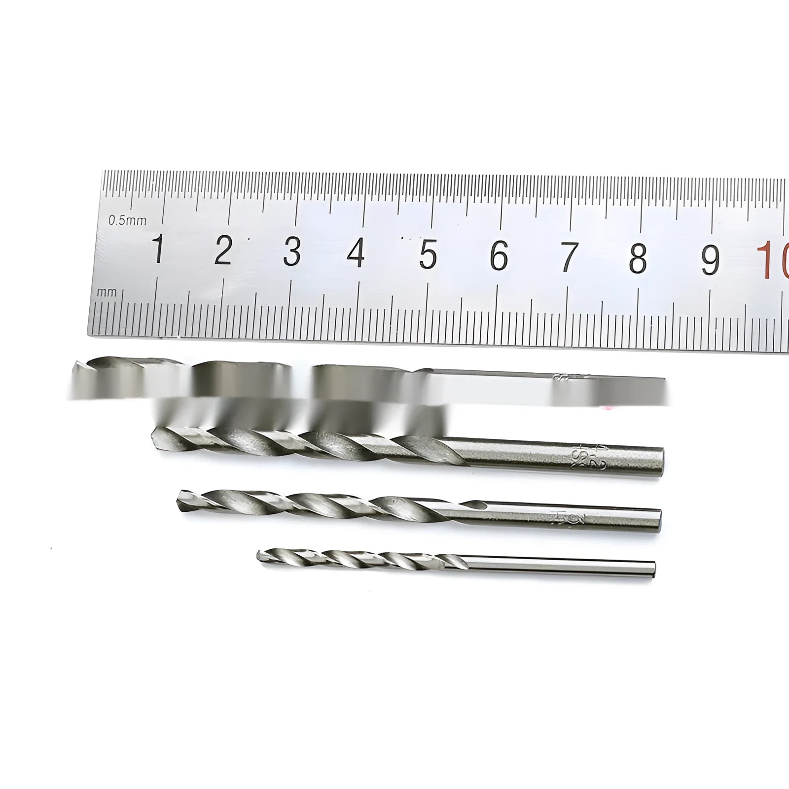 Thread tap and twist drill combination set with steel tap holder for manual tapping tasks