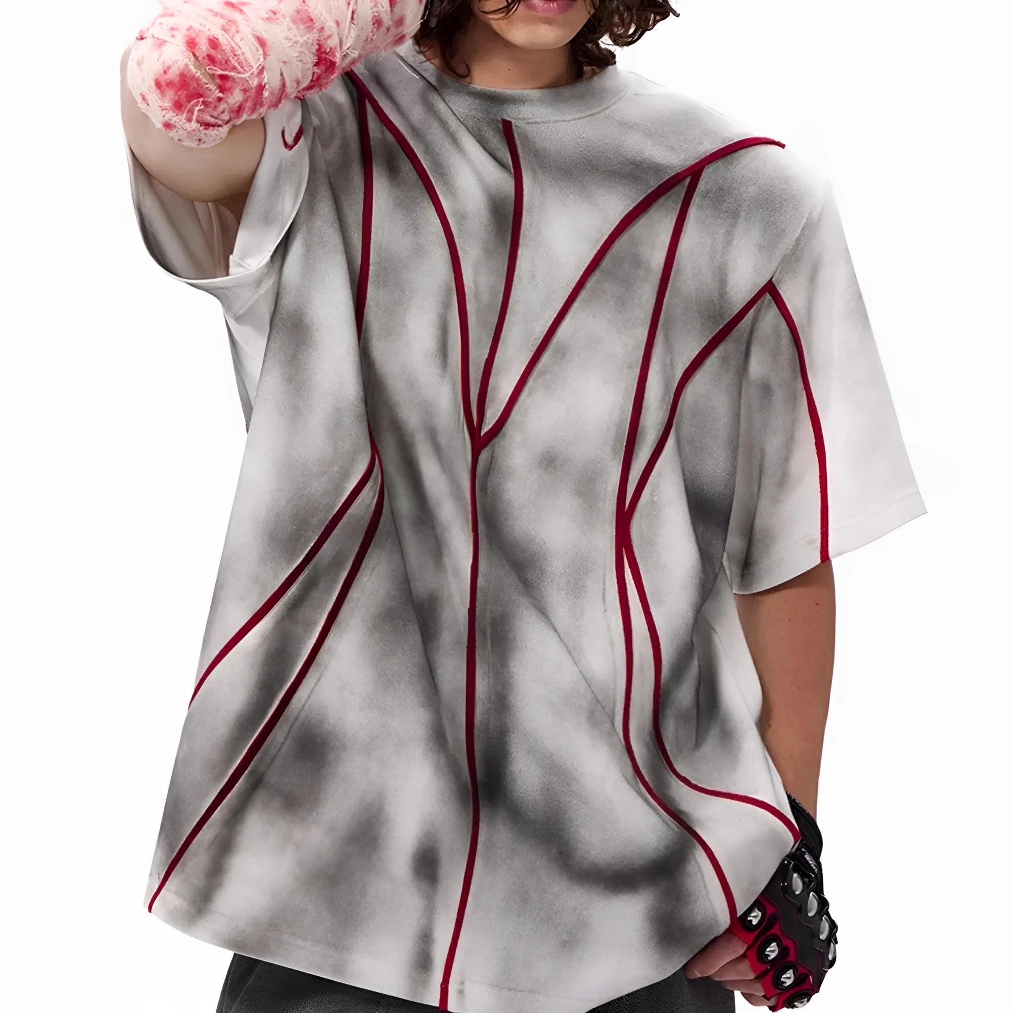 Women's padded shoulder T-shirt with three-dimensional line patchwork design and round neck collar