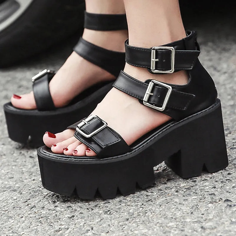Black punk Harajuku style women's platform sandals with chunky heel and back zipper