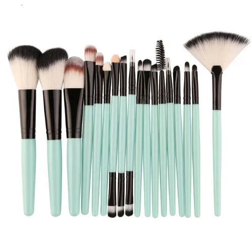 18-piece makeup brush set with fan-shaped cosmetic tools for professional application