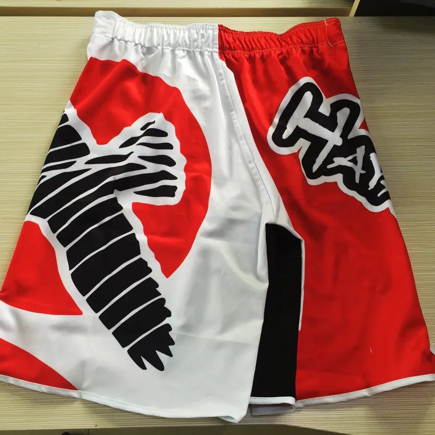 Free kick fighting training loose shorts in Lycra fabric, available in black, blue, and red, Asian sizes M to 3XL