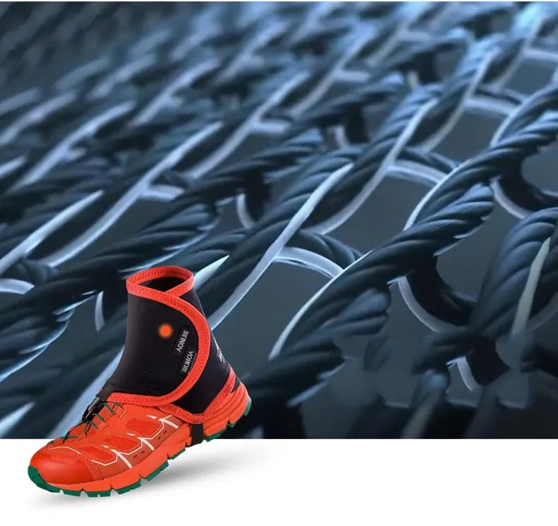 Nylon sandproof shoe cover in black blue colour for outdoor use