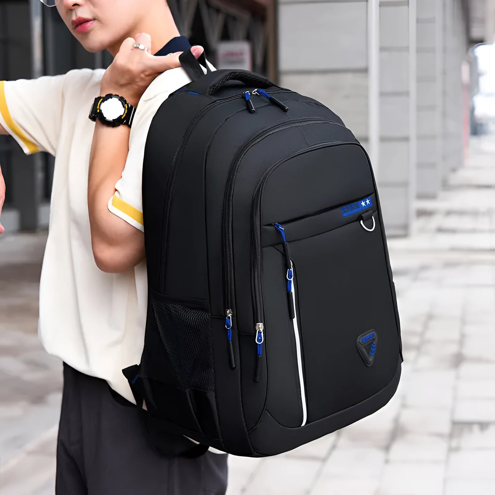 Men's Oxford cloth schoolbag in multiple colours with 20-35 litre capacity and burden reduction system