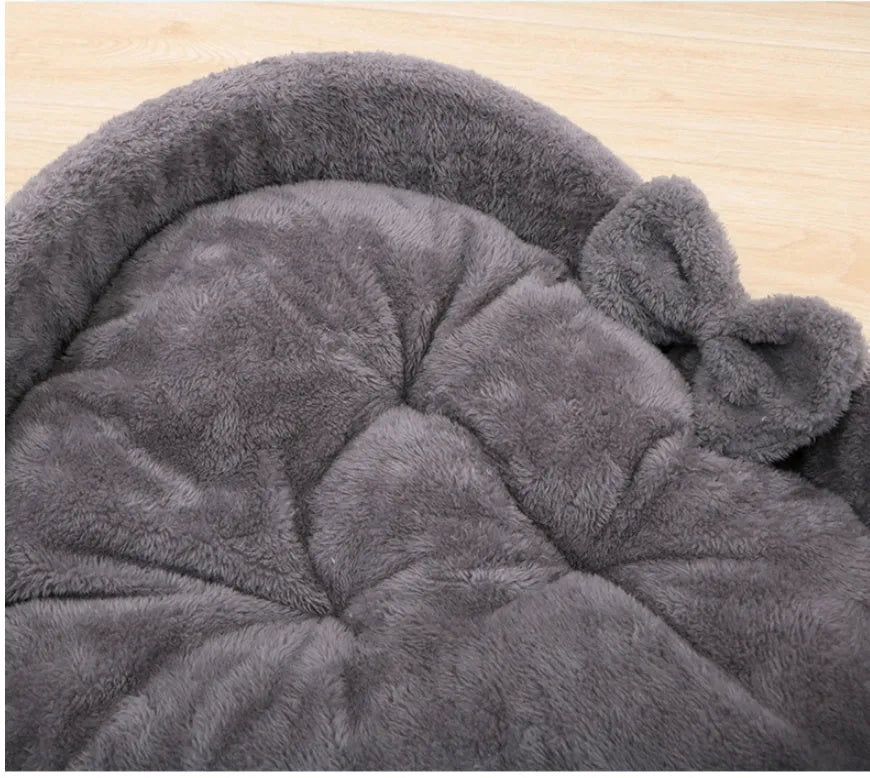 Heart-shaped soft cloth pet bed in grey and pink sizes M L XL for cats and dogs