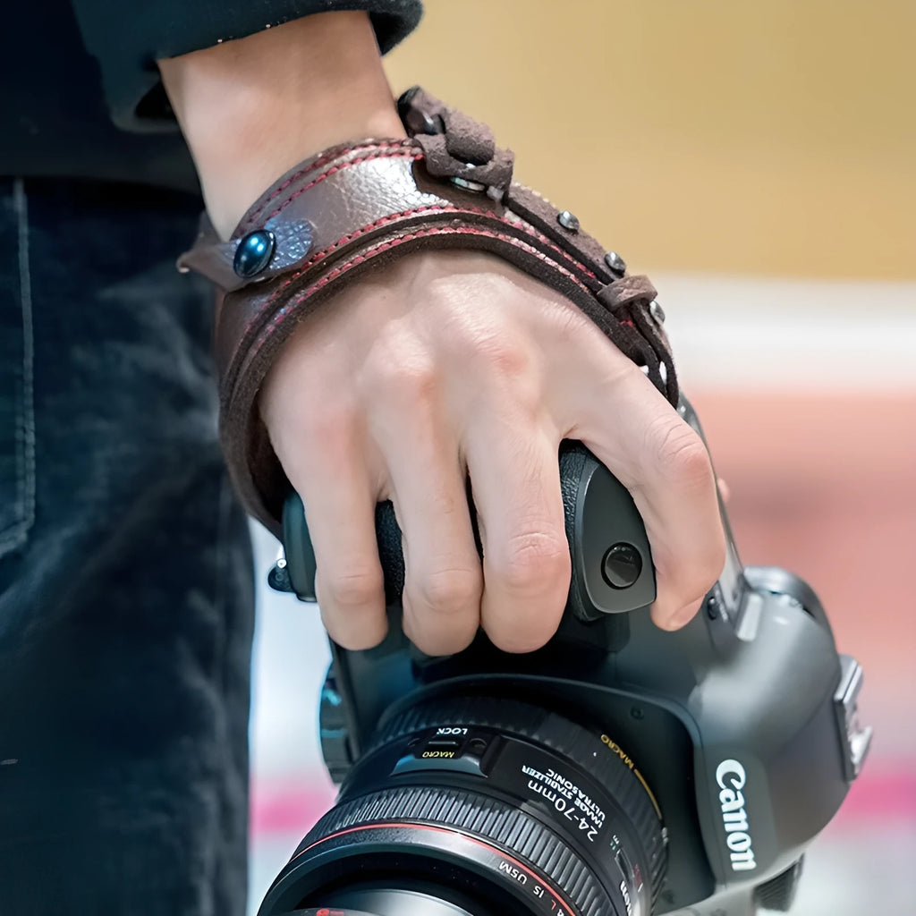 WDS-Snapshot Leather Camera Wristband for SLR micro single cameras Black Brown