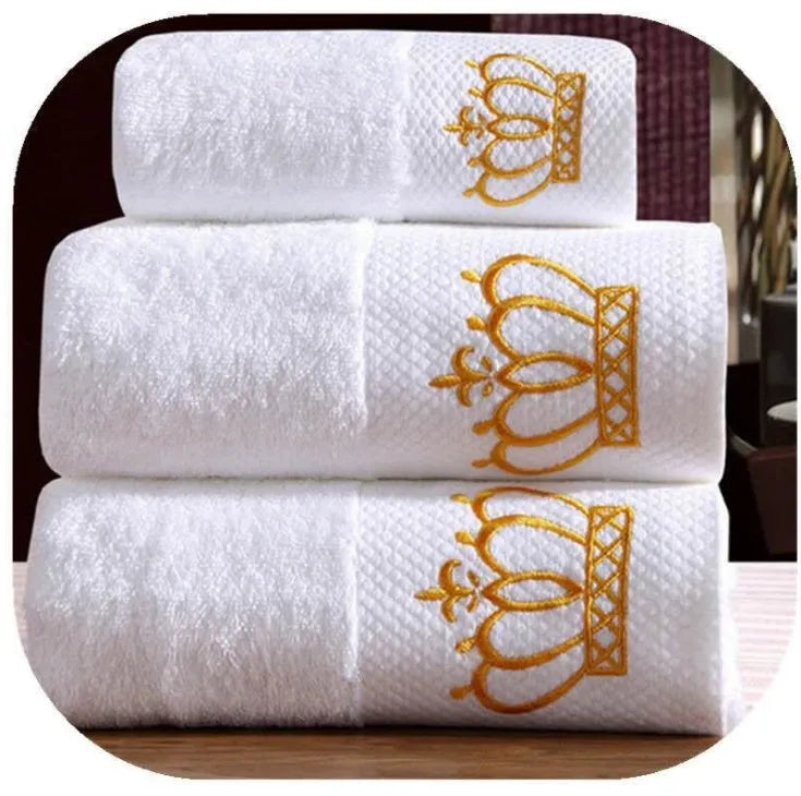 Cotton custom embroidery bath towel in white with size options including 70x140cm for hotel spa use
