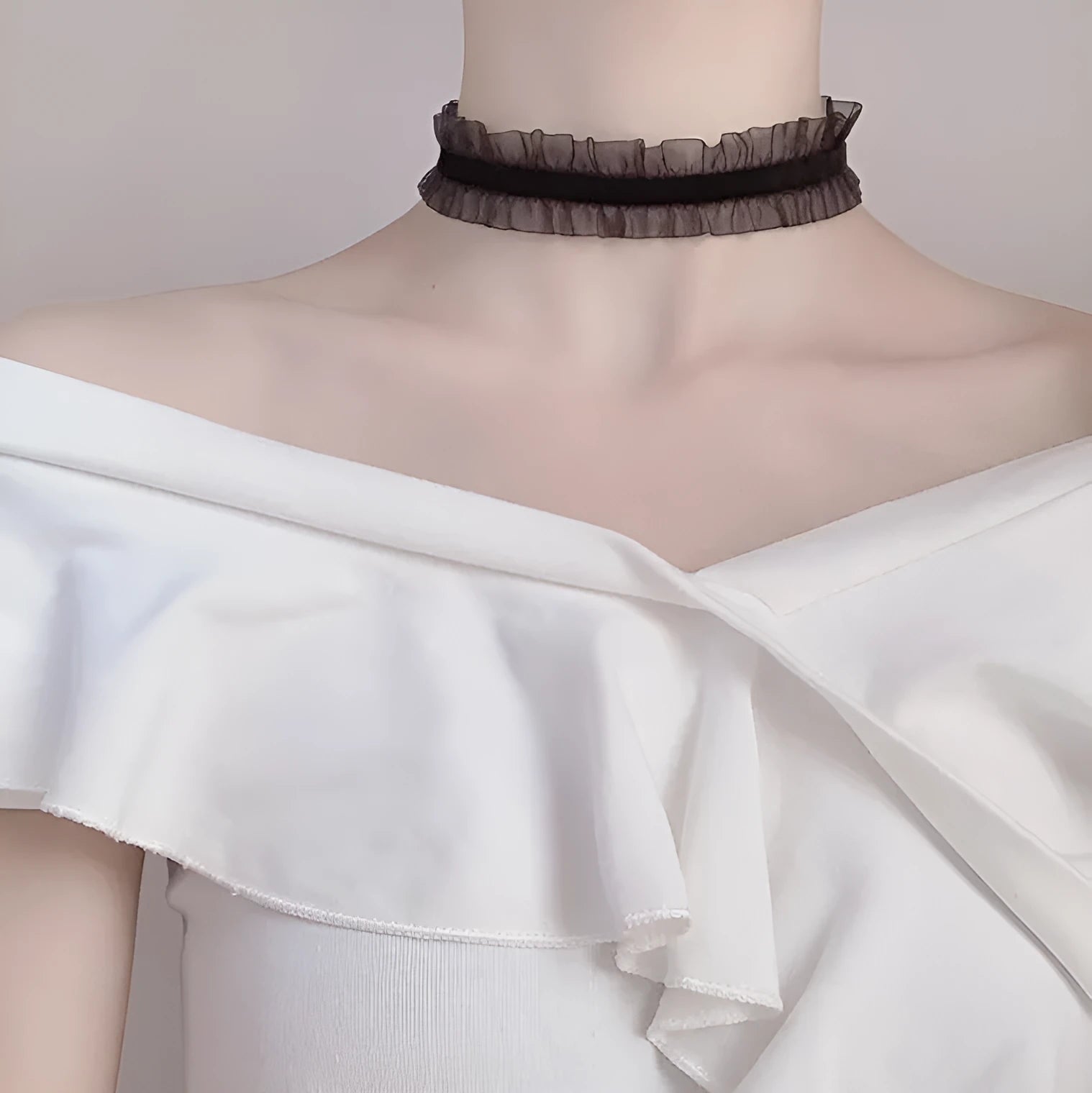 Alloy clavicle necklace with velvet ruffled flower pendant and snake bones chain in black, light coffee, or white.