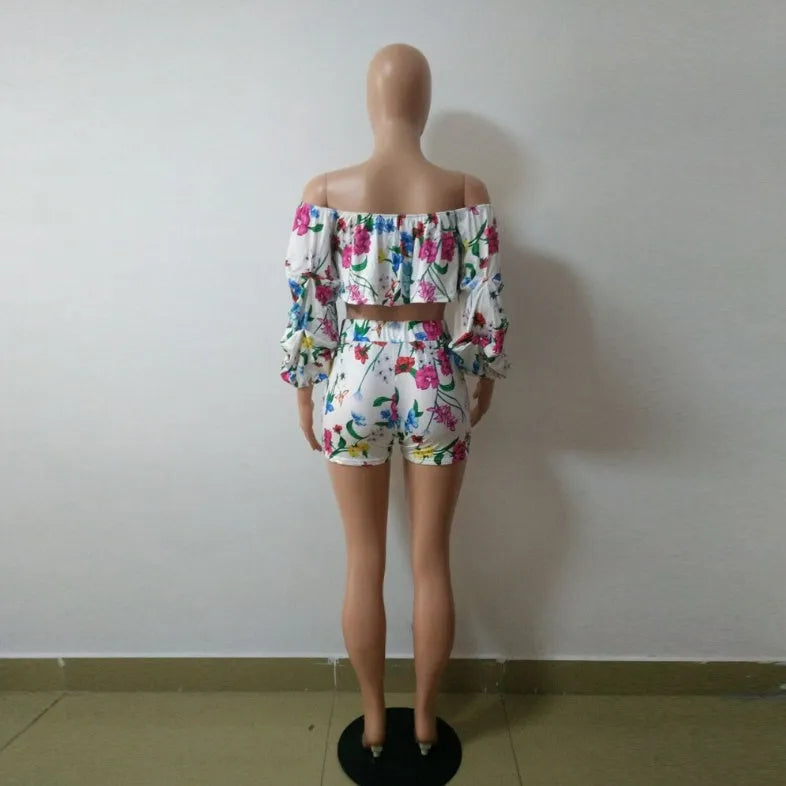 Multicolour digital print women's loungewear set with pile sleeves and matching shorts.