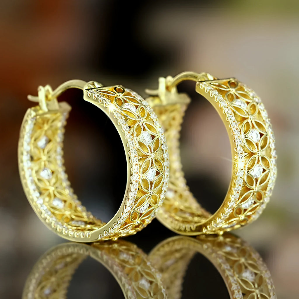 Women's copper ear clips with butterfly and horse eye flower geometric design in yellow gold E4221 colour