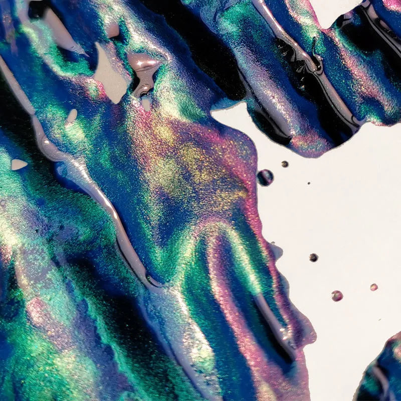 MEMORY-0420 sheen gradient ink bottle for fountain pens with gold powder finish in Red Tide or Truffle colour