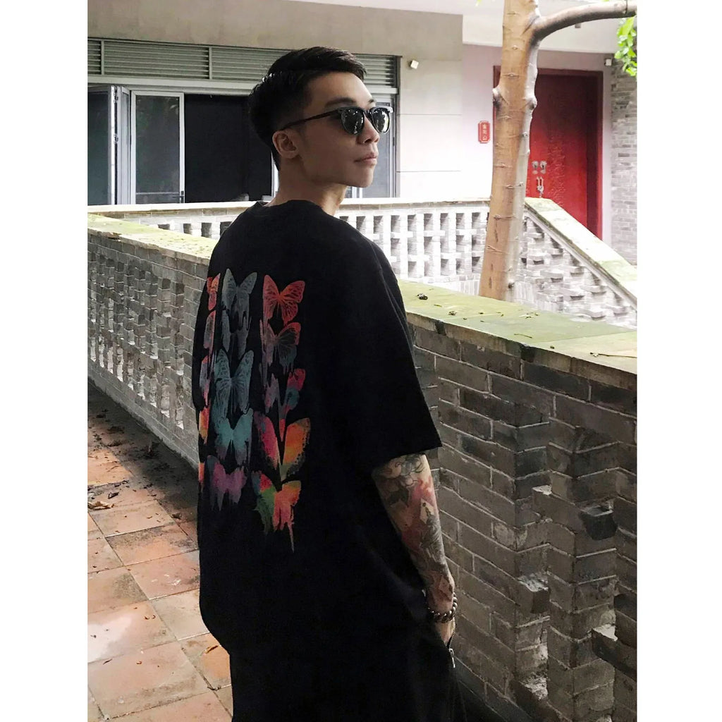 Men's black loose fit short sleeve polyester t-shirt with alphabet pattern