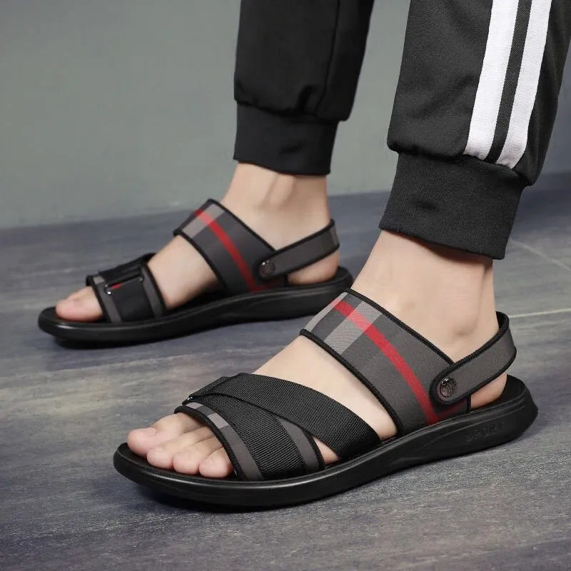 Youth sports sandals with Lycra uppers and polyurethane soles in leisure style