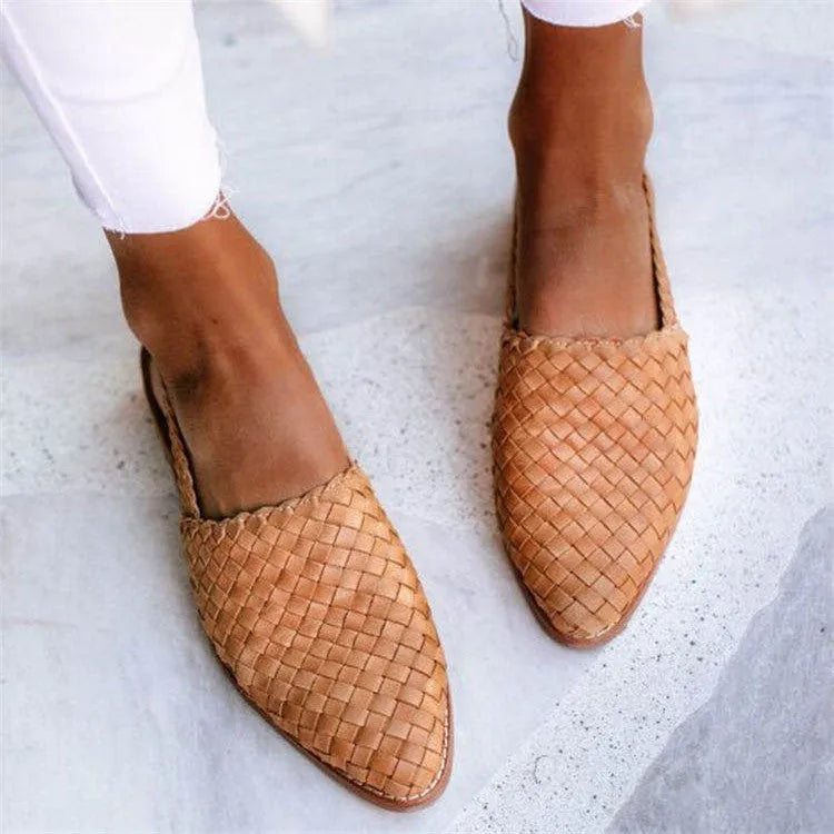 Casual buckle sandals with pointed toe design in multiple colour options