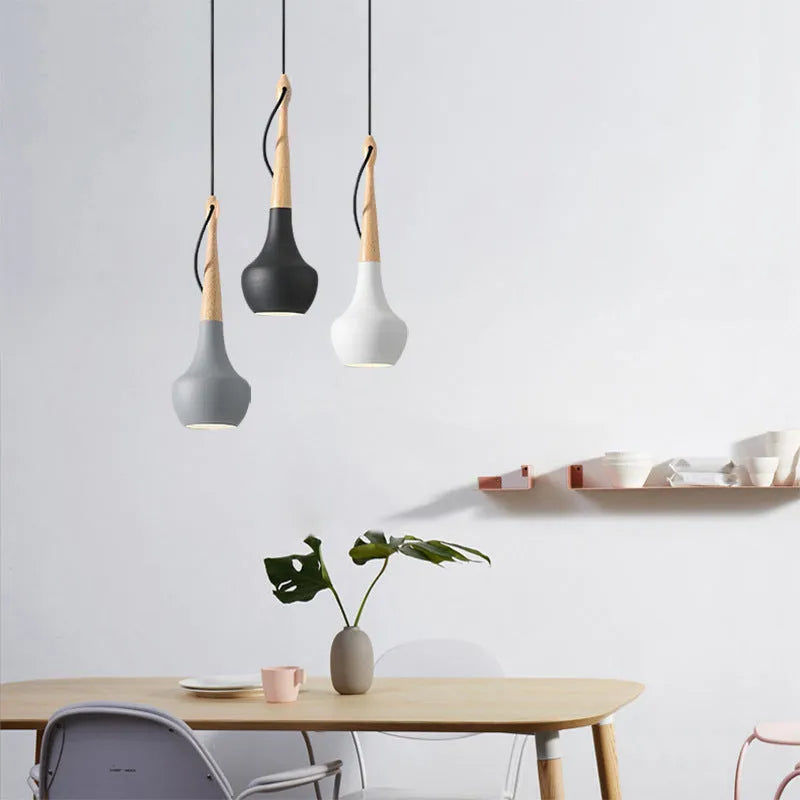 Postmodern minimalist LED dining room chandelier in black finish, 110mm diameter, 350mm height