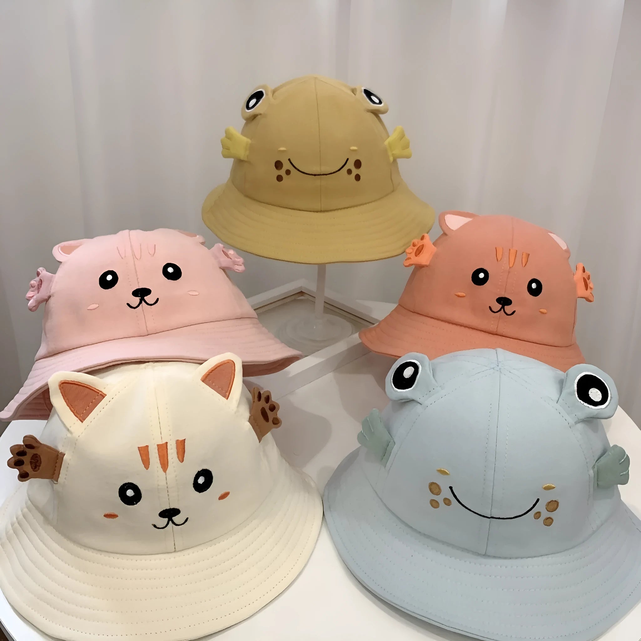 Children's cotton fisherman hat with kitten and frog print, 48cm, in orange