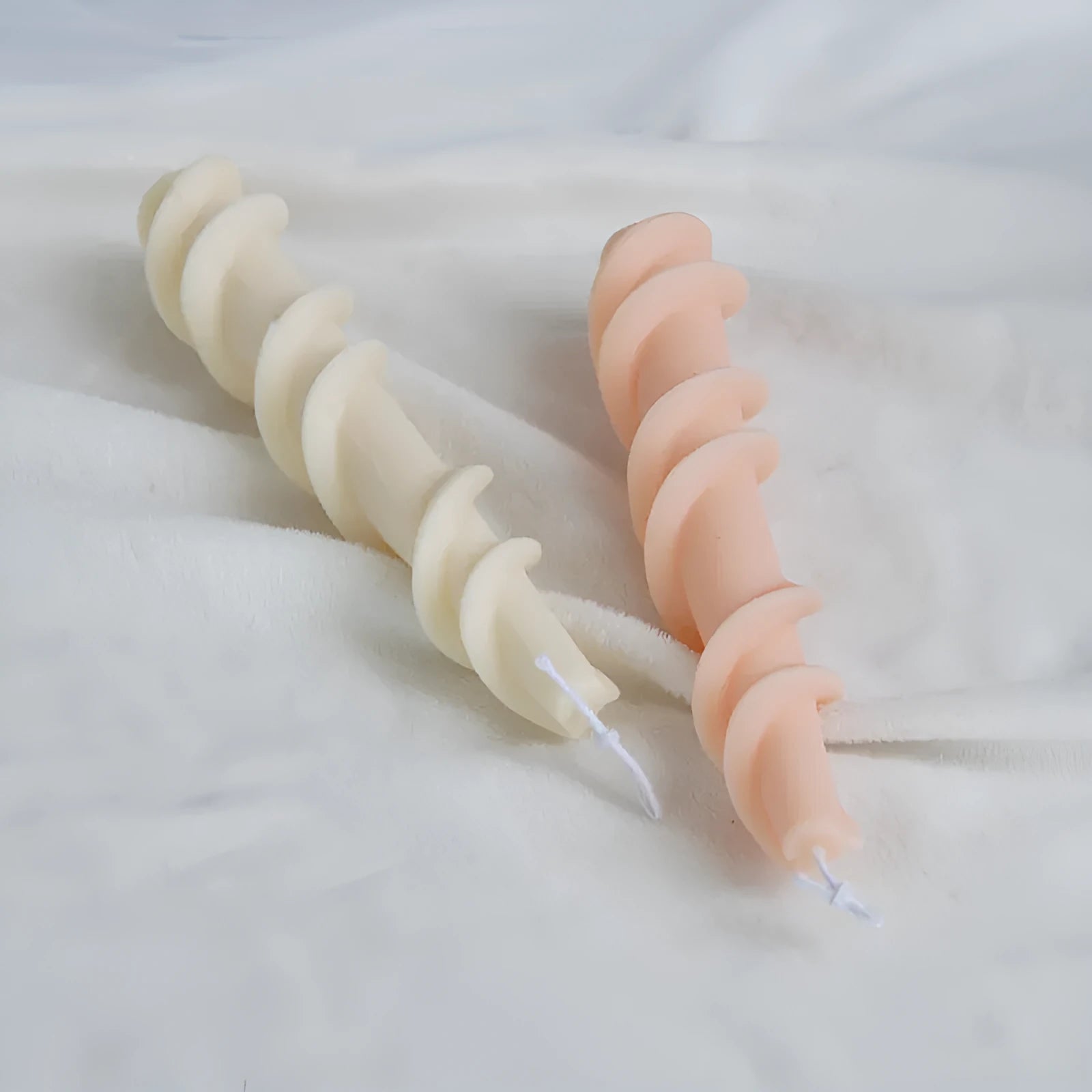 Screw wax silicone rotating lace candle mold in photo colour for creating spiral decorative candles