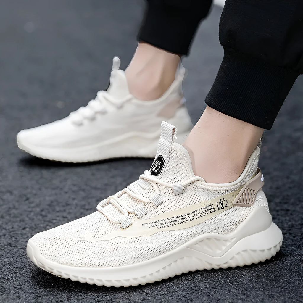 Men's white low-top mesh sports shoes with round toe and rubber sole