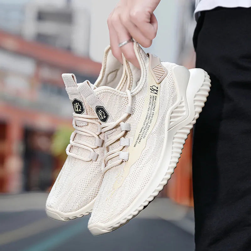 Men's white low-top mesh sports shoes with round toe and rubber sole