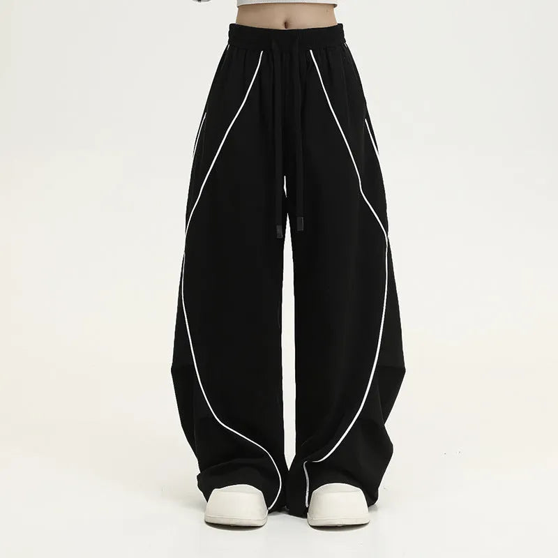 Black wide-leg pleated hip hop sports trousers with striped pattern