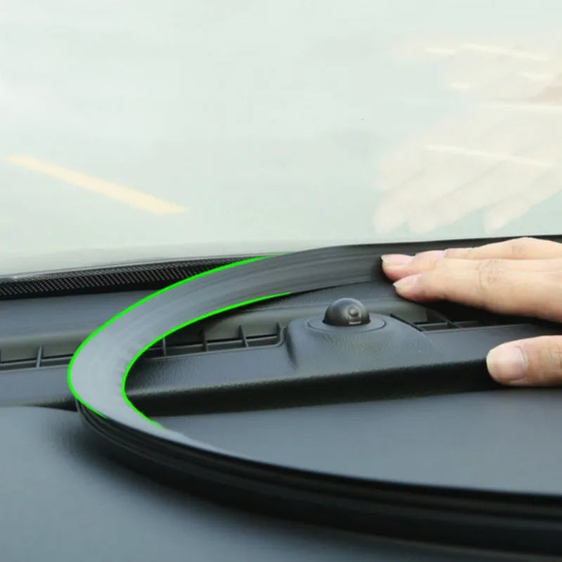 Mitsubishi Outlander dashboard soundproof seal strip with six-card slots and 1.6 metre silicone construction