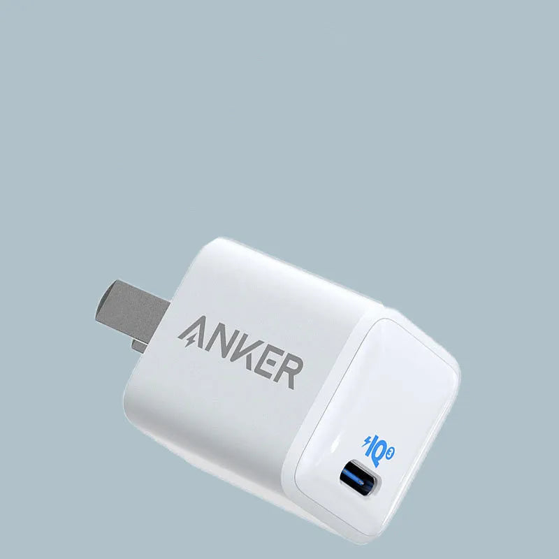 White 18W fast charge USB travel charger for mobile phones