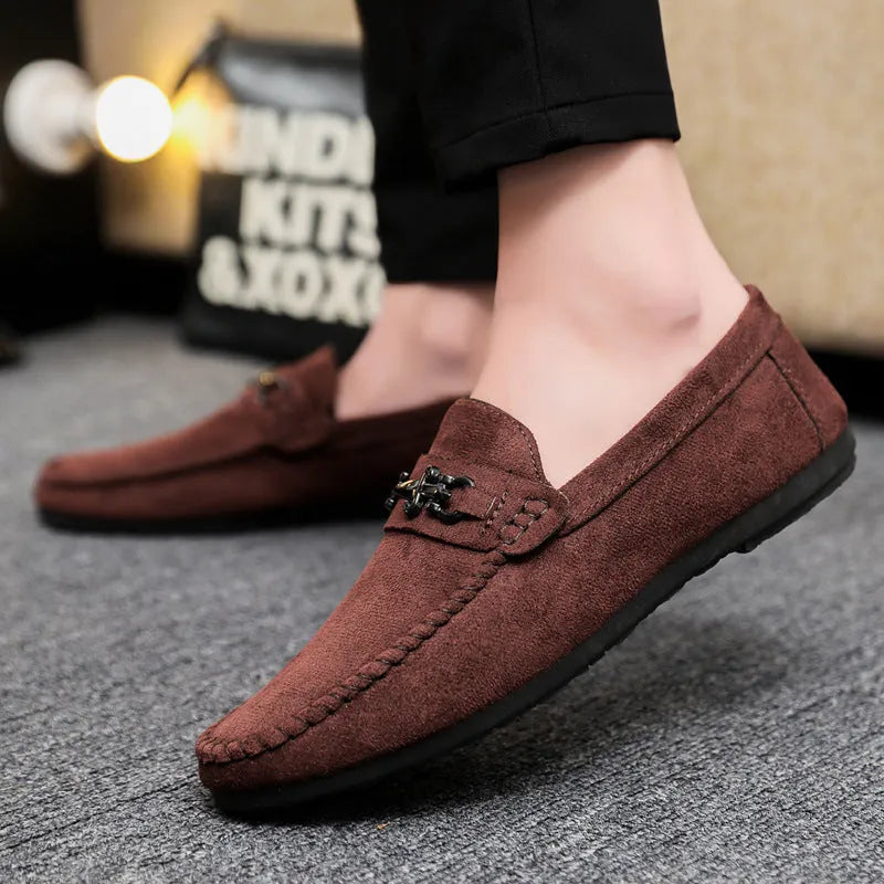 Men's waterproof slip-on loafers in black and brown with round toe and low heel