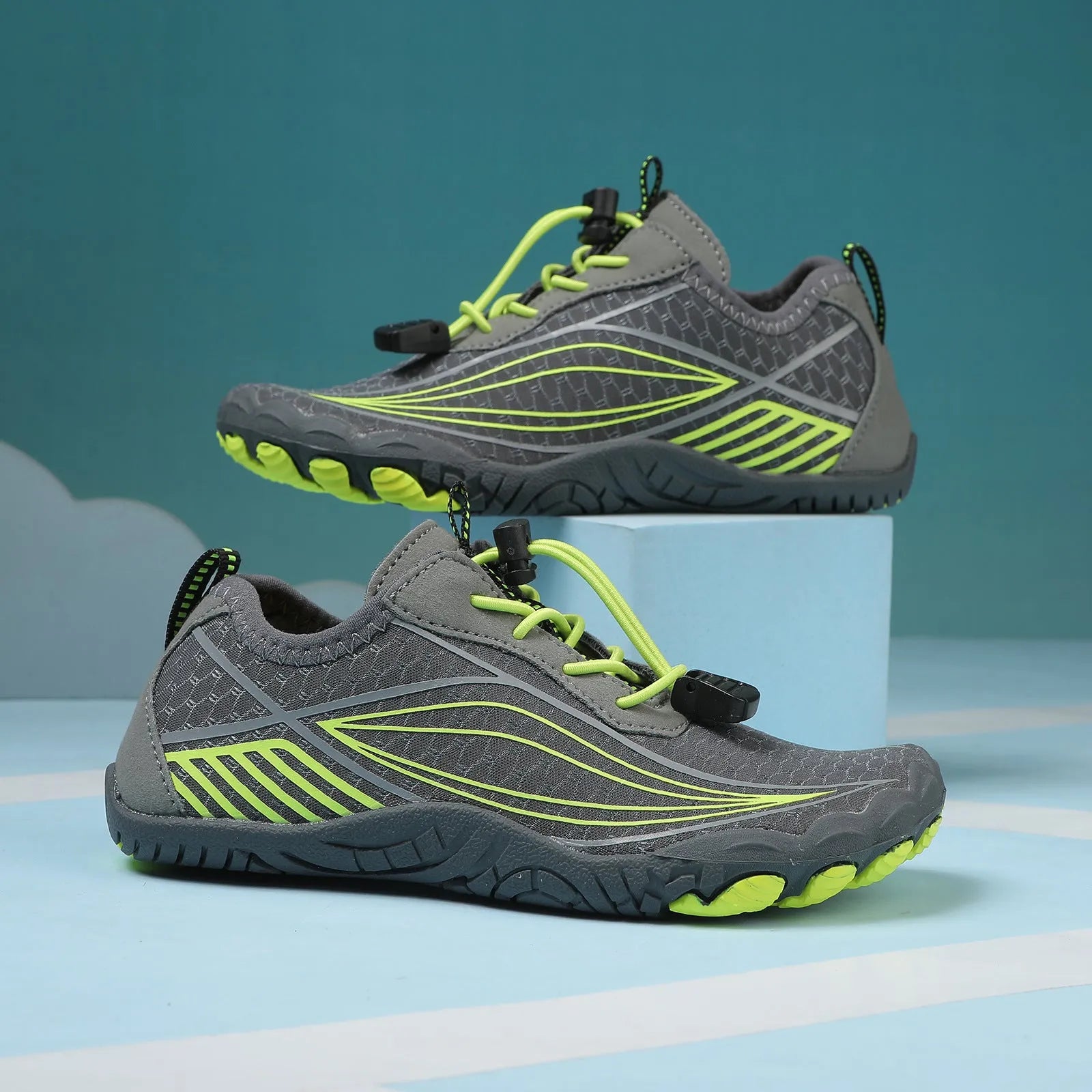 Children's black quick-drying wading shoes with non-slip rubber sole and elastic band.