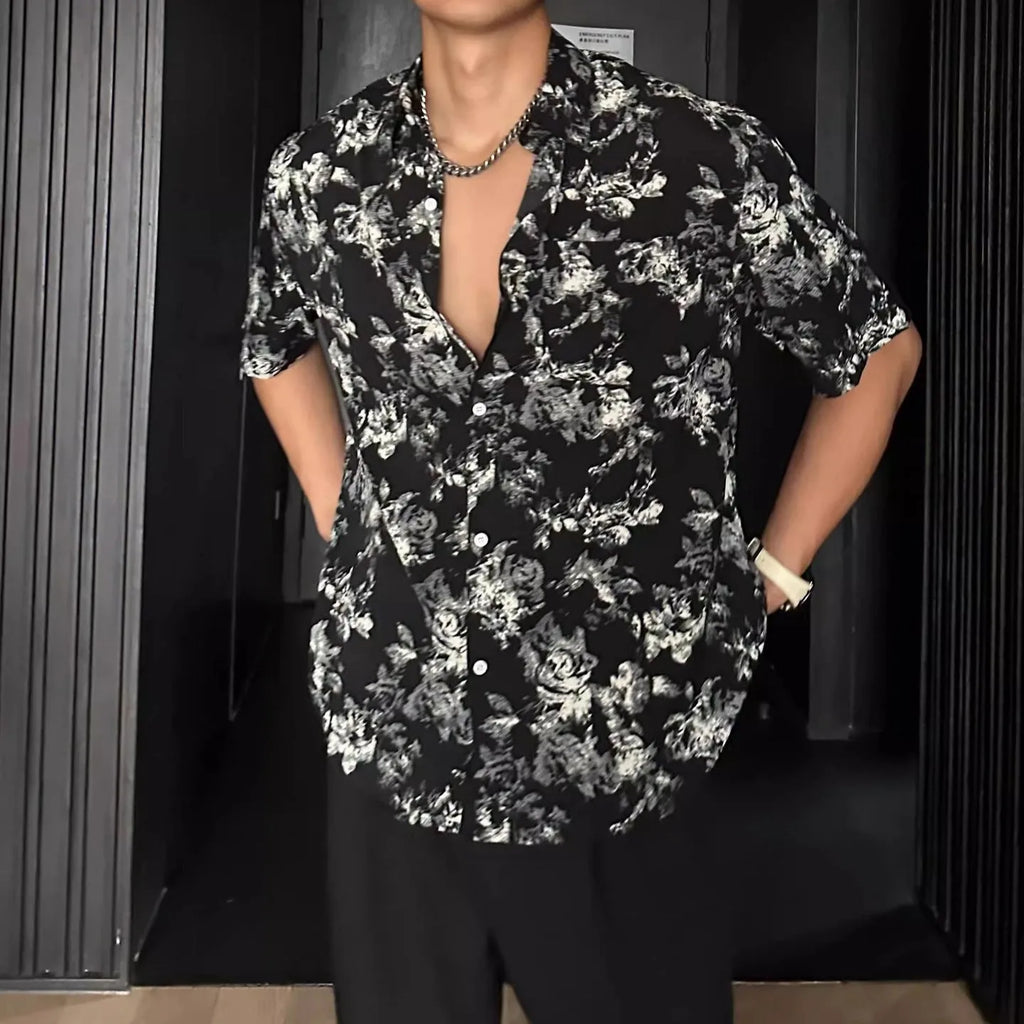 Men's loose fit printed floral casual shirt in black or white with short sleeves