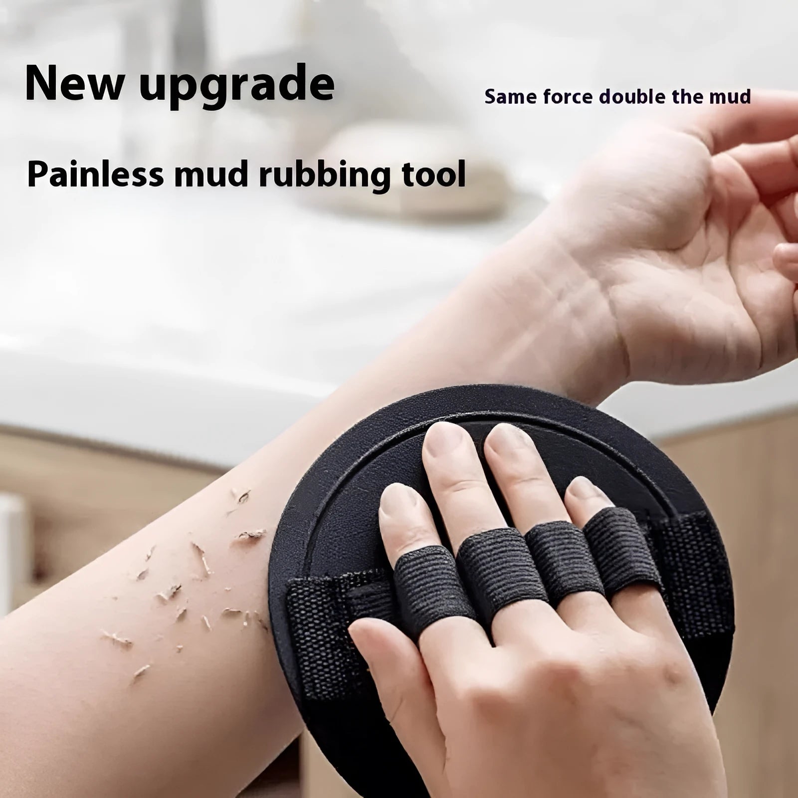 Rubber finger-style bath accessory with round cake colour options and included towel