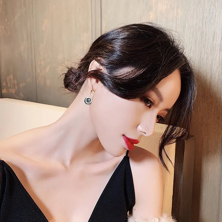 Black geometric alloy drop earrings with retro Hong Kong style, 3.6cm length