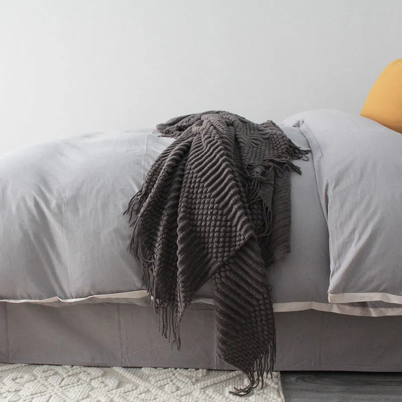 Small polyester fleece nap blanket in dark grey, 127x170cm
