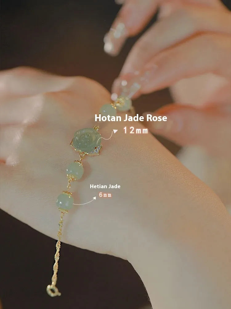 Women's floral bracelet in Hetian Jade Rose with 14K gold gilding and manual craftsmanship.