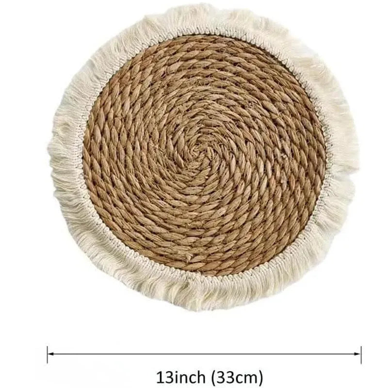 Round straw placemat with tassel edges in papyrus material showing corn rope colour option