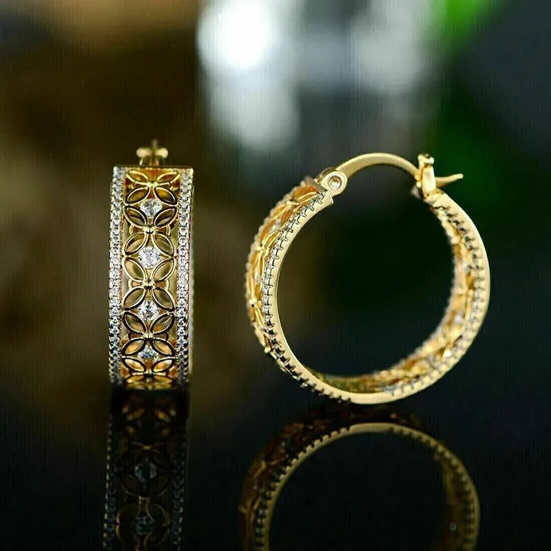 Women's copper ear clips with butterfly and horse eye flower geometric design in yellow gold E4221 colour