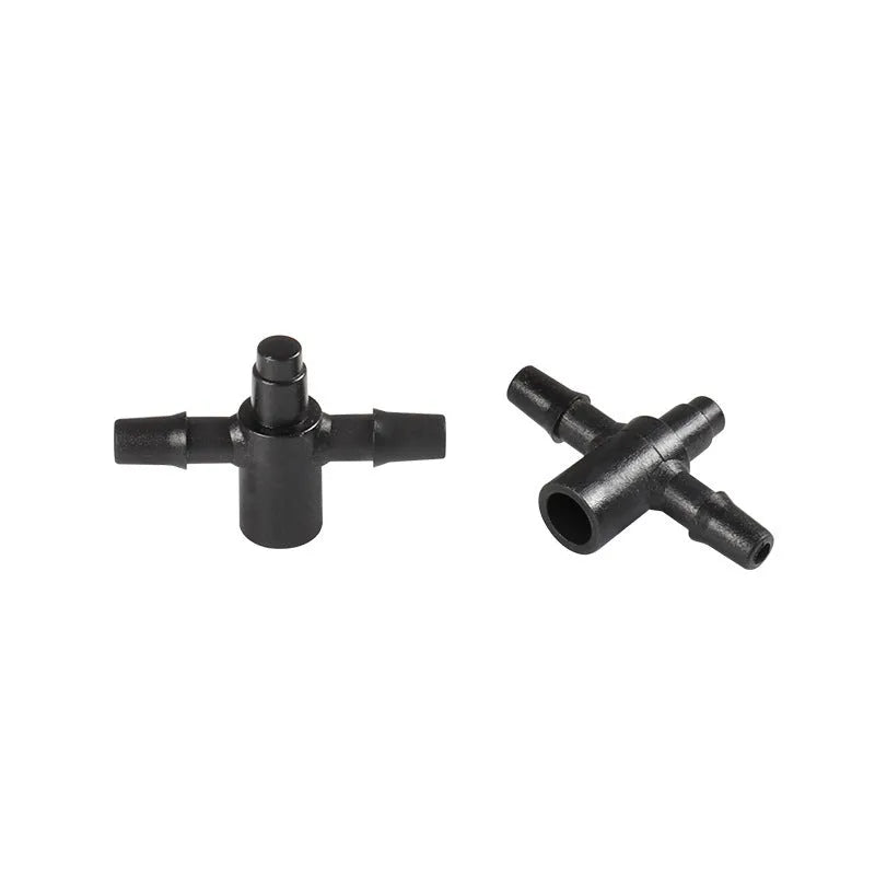 Tee water distributor connector for micro spray irrigation systems with PE construction