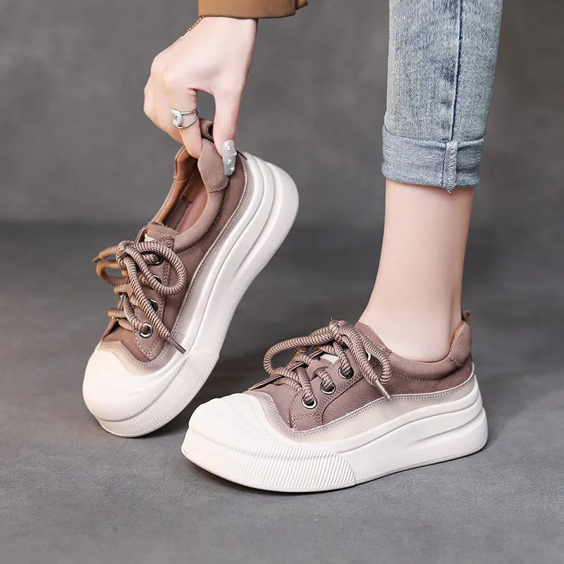 Women's full grain cow leather lace-up casual shoes in yellow and cameo brown colours