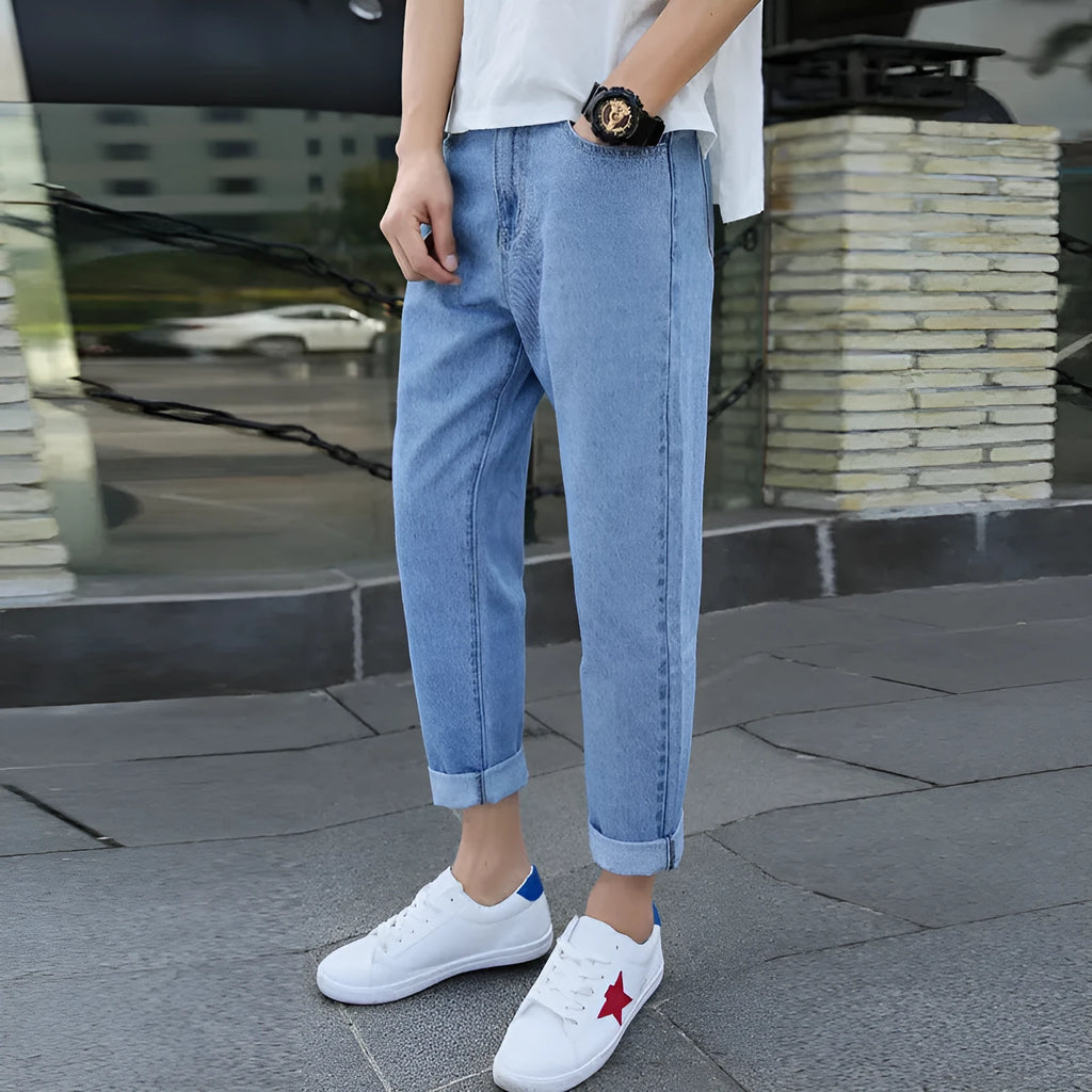 Men's loose straight-leg harem jeans in blue denim fabric