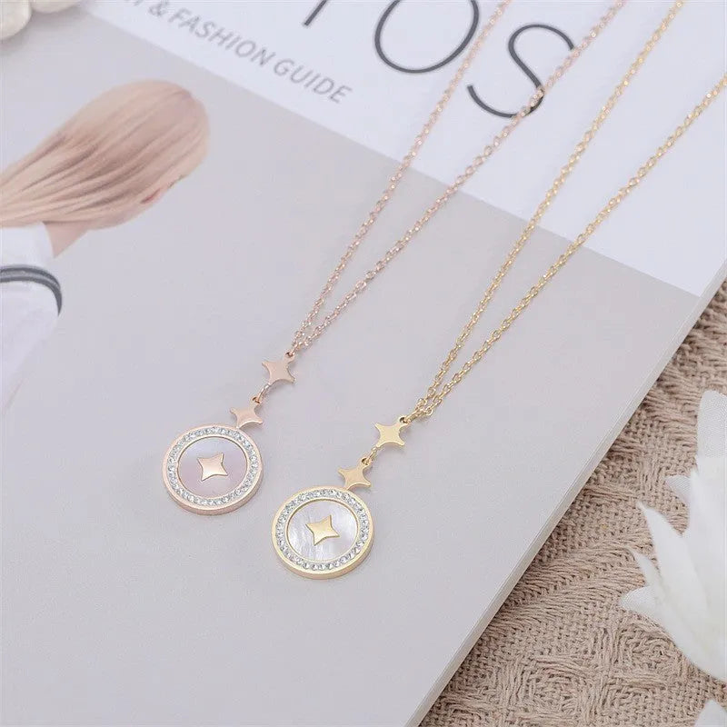 Women's six-pointed star titanium steel necklace in rose gold or gold with geometric pendant and adjustable chain