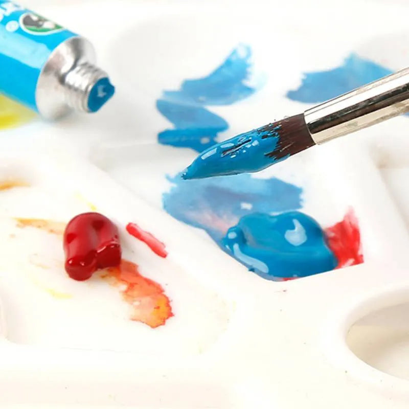Gouache paint set box showing 12, 18 or 24 colour tubes in 5ml or 12ml sizes