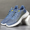 Women's lavender purple Flyknit running shoes with mesh lining and striped pattern