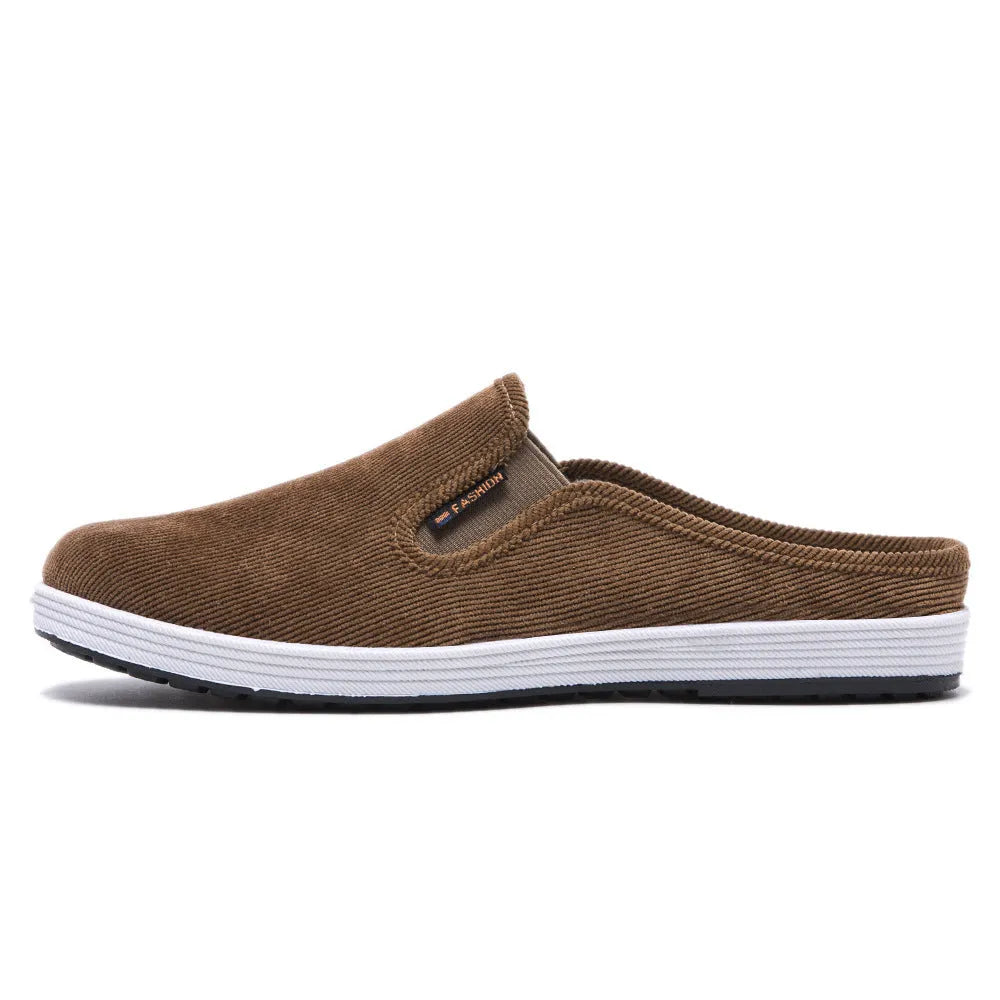Men's casual slip-on sneakers with breathable mesh lining and non-slip rubber sole in black