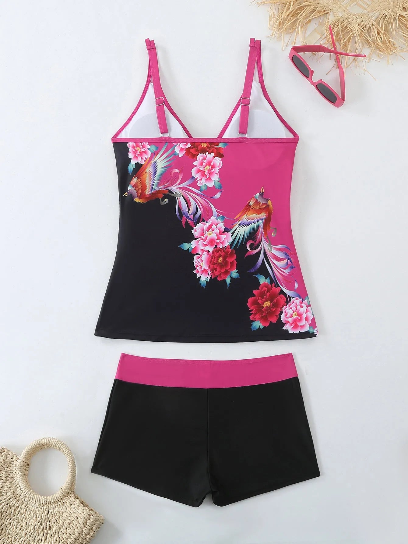 Plus size women's printed two-piece swimsuit in black or rose red with a cotton lining.