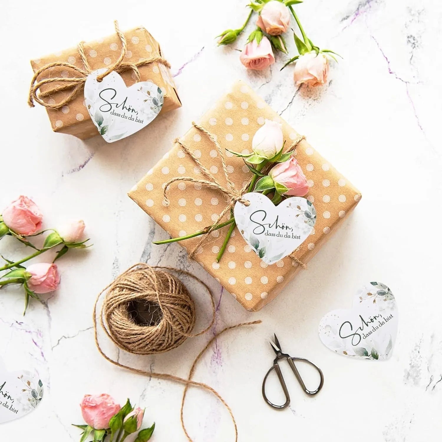 50 flower heart-shaped paper gift tags in two colour styles for present labelling
