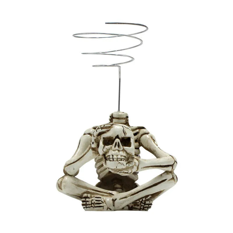 Gothic skull design resin bracket for Tillandsia air plants with soilless display