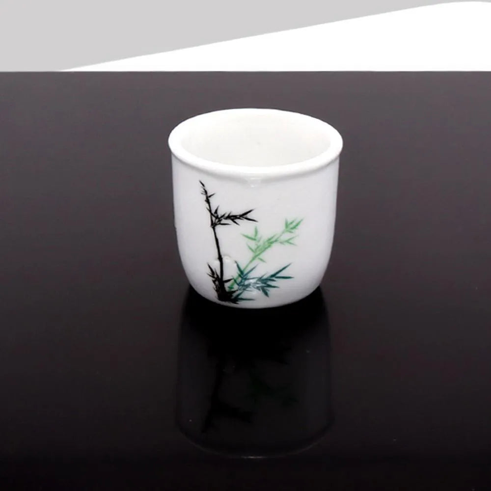Black and white acrylic reflection board for product photography in three square sizes